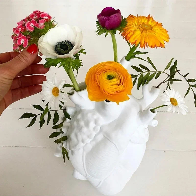 Vase à fleurs en forme de Cœur Anatomique créatif