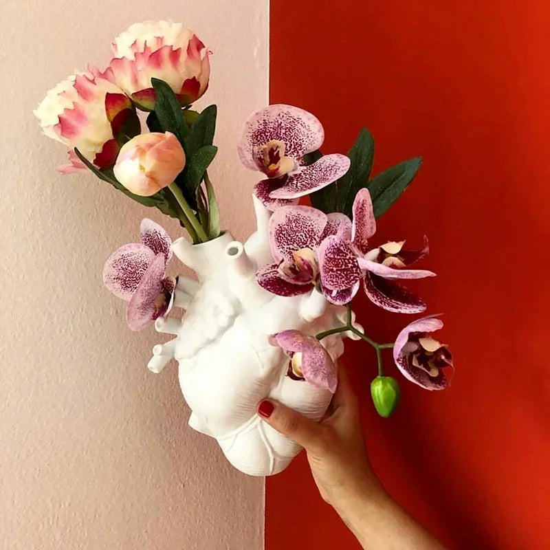 Vase à fleurs en forme de Cœur Anatomique créatif